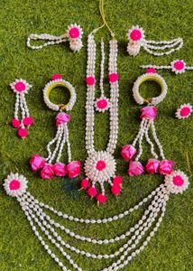 Floral Jewellery Set