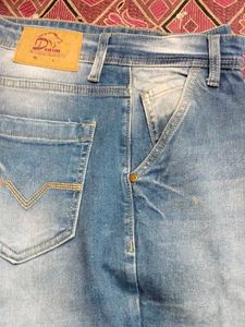 Stylish Blue Denim Jeans