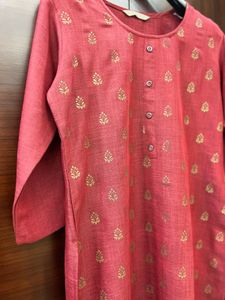 Elegant Red Printed Kurta.