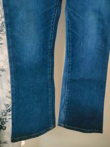 VERO MODA BLUE FLARED JEANS