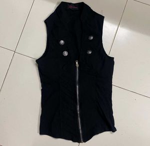 Women's Black Zip-Up Sleeveless Top