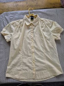 Trendy Yellow Button-Up Short Sleeve Blouse