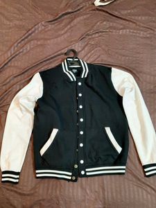 Varcity Jacket (unisex)
