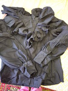 ZARA Black cuff top