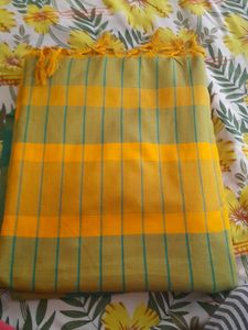 This is saree which look beautiful.