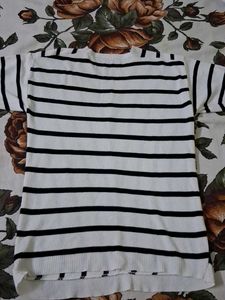 Striped V-Neck Knit Top