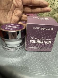 Hilary Rhoda Mousse Dream Foundation