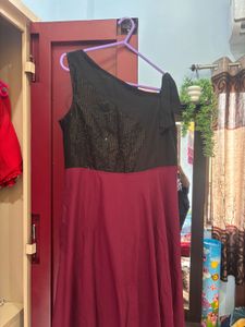 Elegant One-Shoulder Sequin dress