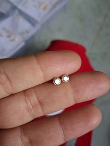 Elegant Stud Earrings - Minimalist Style