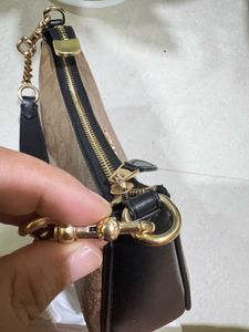 Authentic Coach Teri Shoulder bag