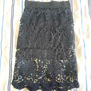 black skirt
