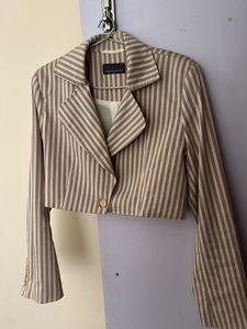 Cropped formal blazer