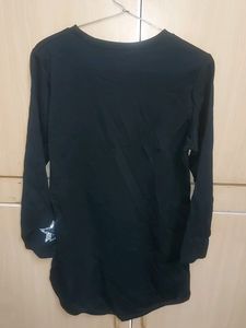 N.T vogue fashion Black emblisshed top🔥🔥fully new and amazing🌈