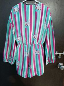 🌈 Stylish Striped Short Jumpsuit Polyester Size S