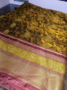 Elegant Ethnic Saree
