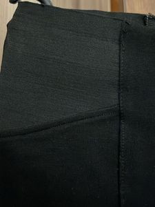 Zara Classic Black High-Waisted Pants