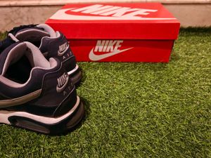Nike Air Max Command shoes for men