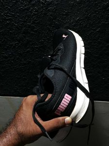Puma Black Running Sneakers OG