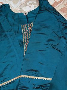 Elegant Teal Embroidered Kurta