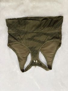 Under Armour M size Sports Bra