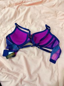 Essence Vibrant Push-Up Bra