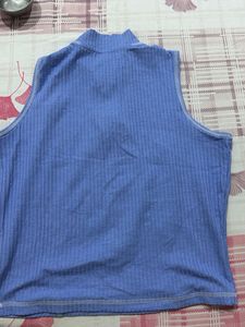 Sleeveless Ribbed Zip-Up Top