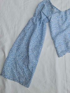 Blue Floral Print Bell Sleeve Top