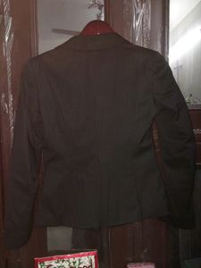 Van Huesen Blazer And Pant Women