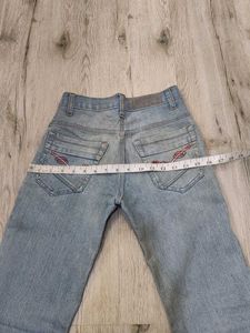 Ma6191 Sabrin bootcut jeans waist 26 inches