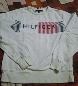 Tommy Hilfiger Logo Sweatshirt