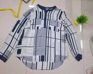 casual shirt