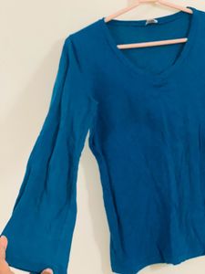 Teal Long Sleeve V-Neck Top