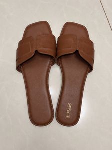 Stylish Brown Flat Sandals