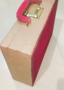 Old Chudi Box with Lock