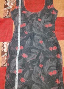 sleeveless suit