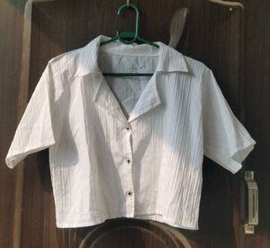 Stylish White Cropped Shirt