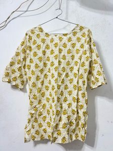 Beautiful Yellow Floral Print Kurta