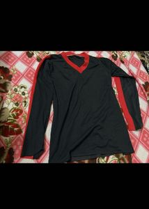 Bundle of 4 casual tops