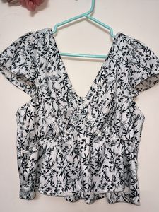 Flowy Floral Print Tunic Top