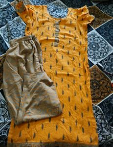 Yellow Printed Kurti Set