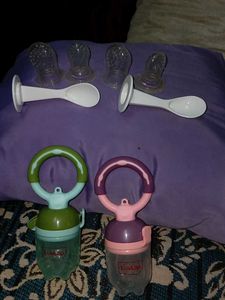 Breast Pump And Baby Fruit Feeder Set