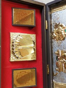 Antique Golden Lakshmi &amp; Shri Yantra Box Set