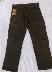 🤎 BRAND NEW Men's Brown Cargo Pants🤎