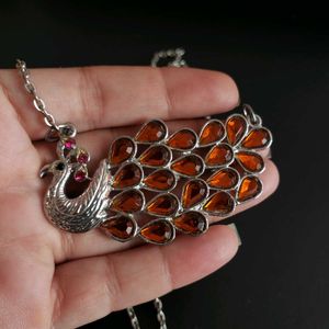 Stunning Peacock Pendant Necklace