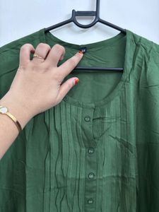 Elegant Olive Green Kurta Set with Floral Print