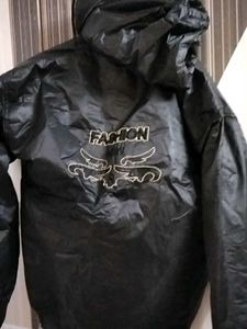 Stylish Black Puffer Jacket with Hood
