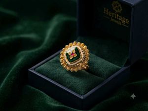 Exquisite Emerald &amp; Ruby Gold Ring