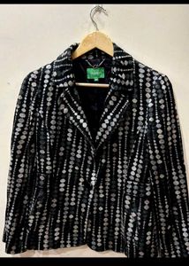 Short Blezer For Ladies and Girl's Wear