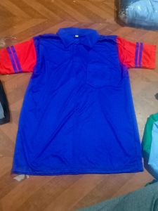 pack off 5   t shirt multi colour m size