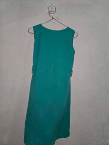 Teal Pleated Sleeveless Dress